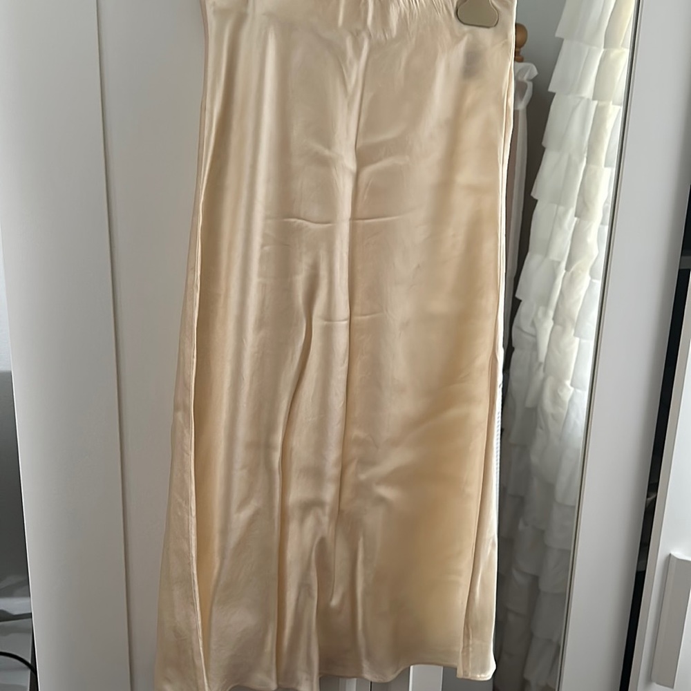 Babaton yellow silk midi skirt size 4